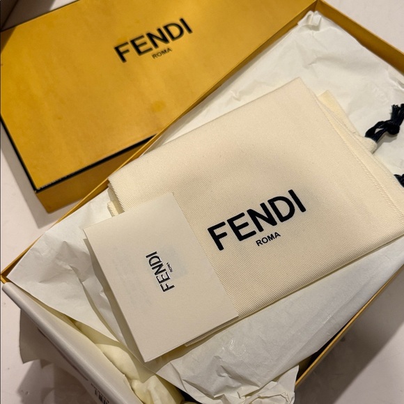 Fendi FFold Metallic Slide Sandals size EU 40 BNWB - Picture 5 of 9